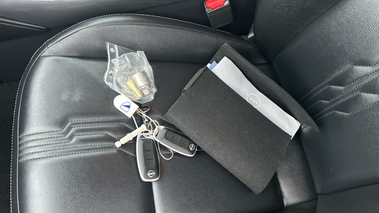 Nissan Juke 1.0 DiG-T 114 Tekna 5dr Petrol Hatchback